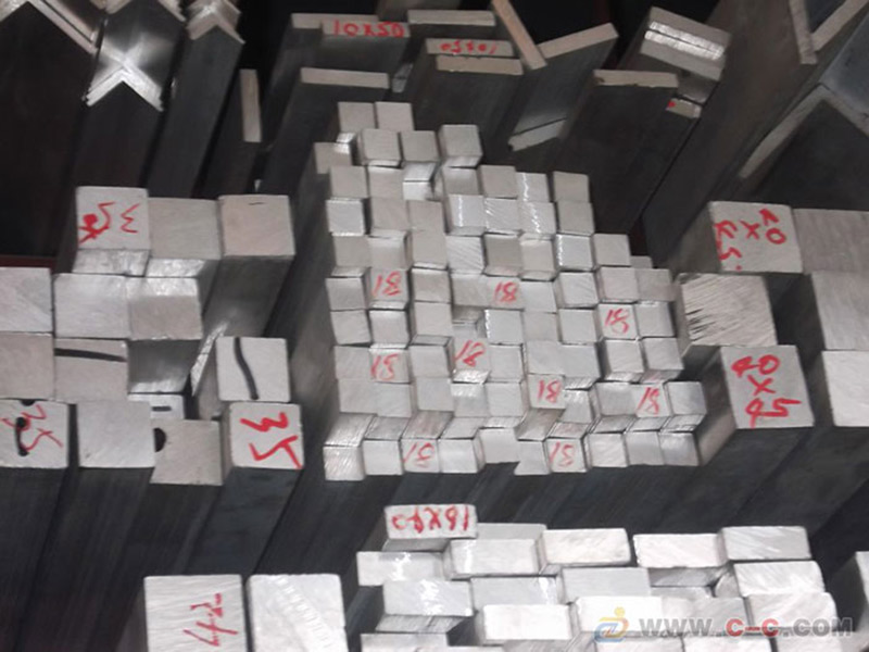 extruded aluminum square bar